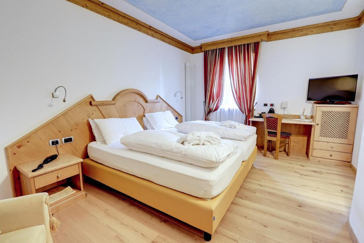 Leading Relax Hotel Maria Moena Bagian luar foto